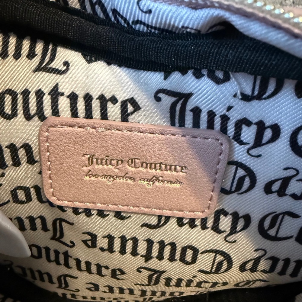 Juicy Couture Dusty Blush Fluffy Heart Crossbody Bag Logo Print Pink NWT - Picture 9 of 12